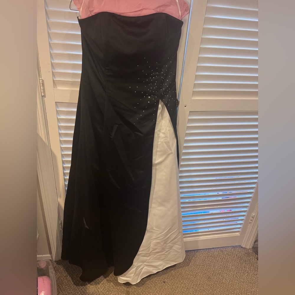 Vintage Jessica McClintock Strapless Black Satin Prom Gown